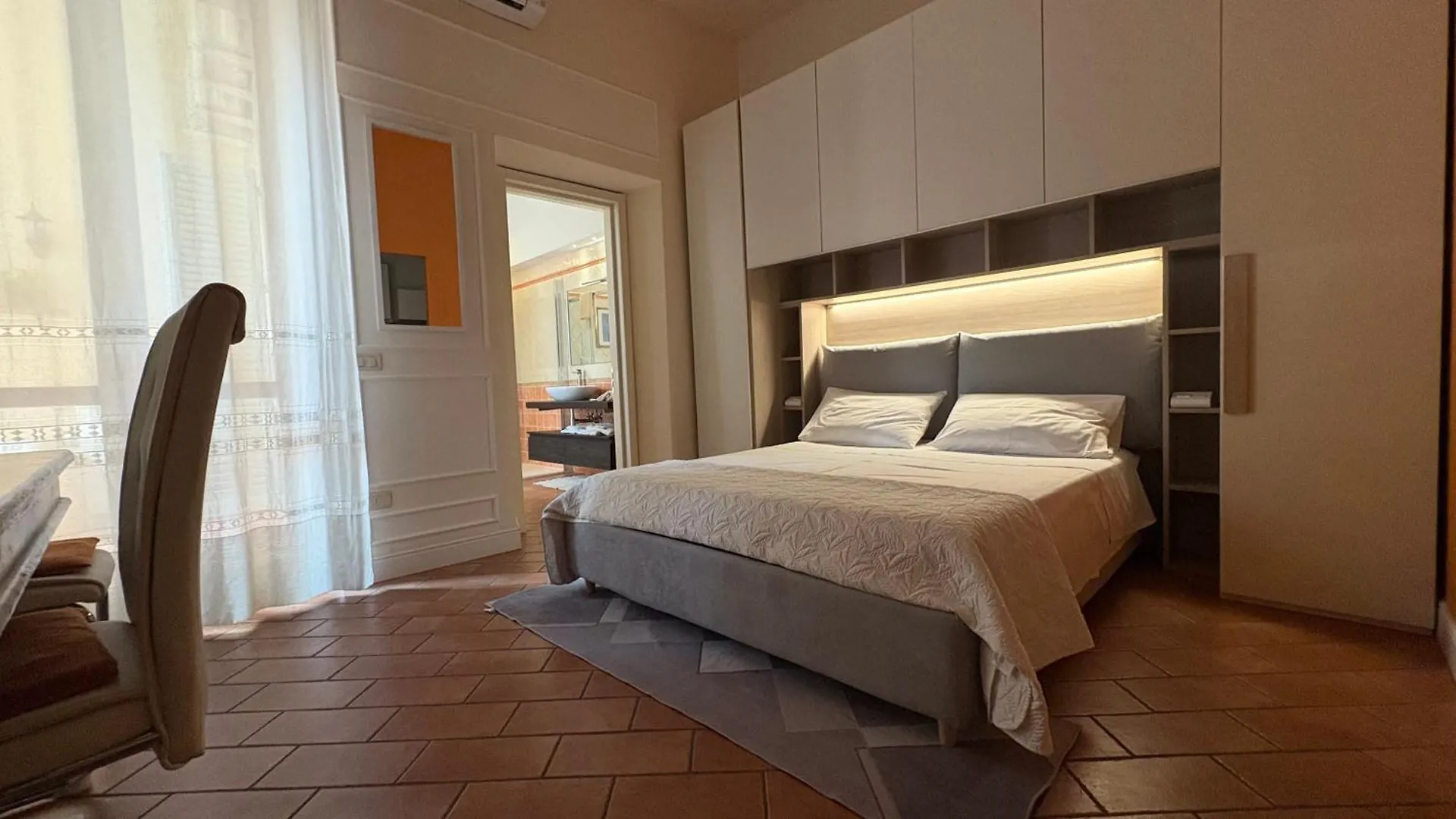 Indipendent Studio Apartment With Terrace - Parking Florencie