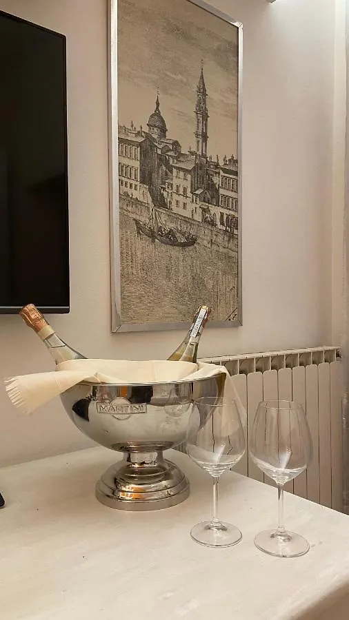 Indipendent Studio Apartment With Terrace - Parking Florence