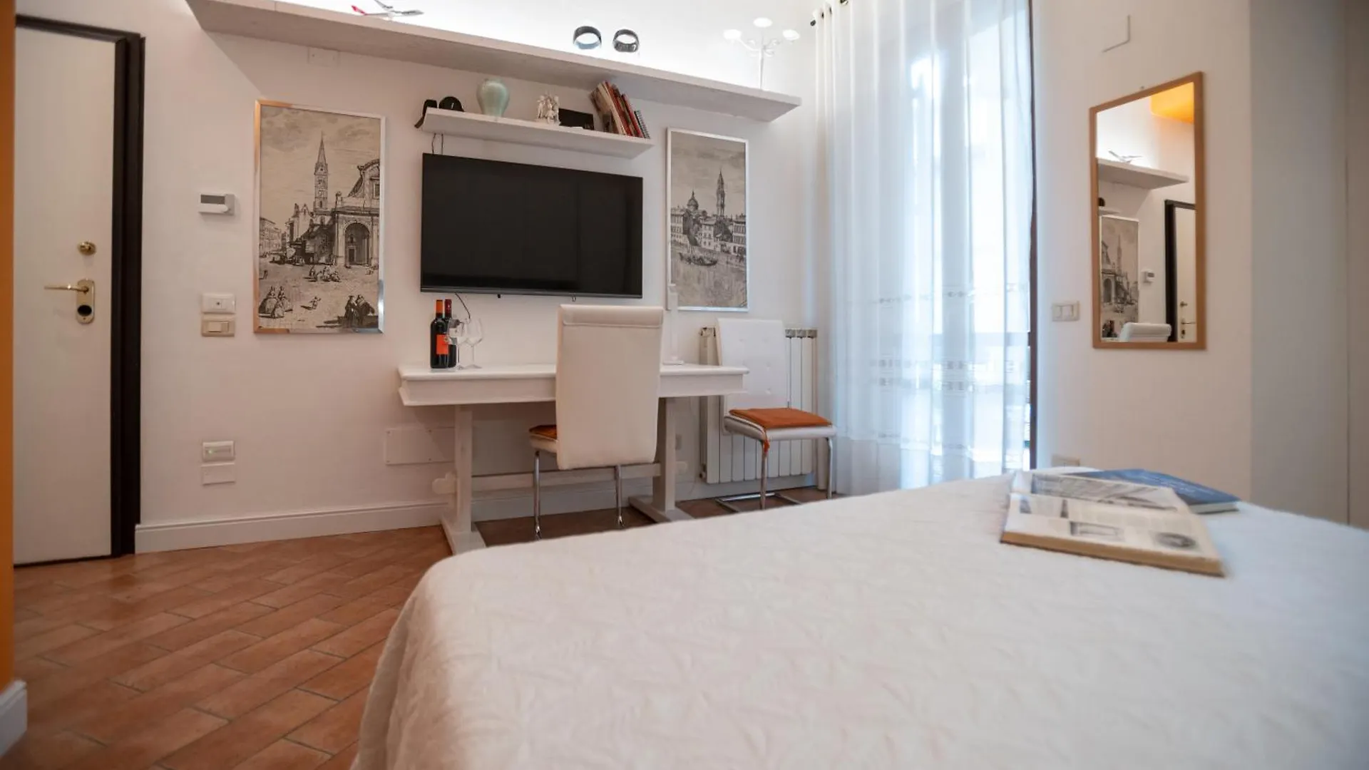 Indipendent Studio Apartment With Terrace - Parking Florence 0*,  Italy