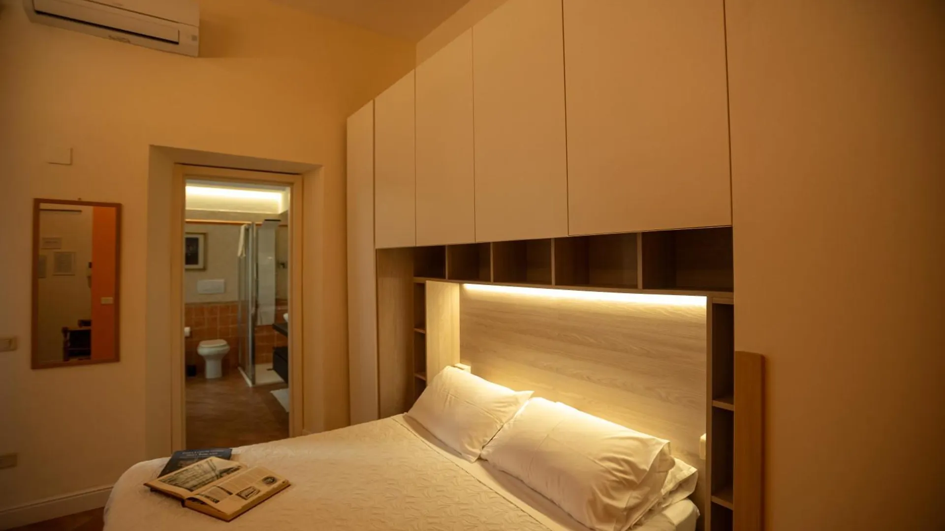 Indipendent Studio Apartment With Terrace - Parking Florence